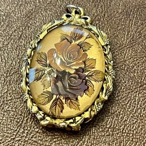 Antique Vintage Max Factor Pendant Locket Jewelry